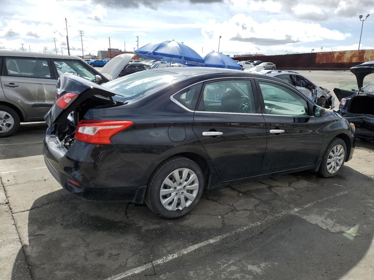 2016 NISSAN SENTRA S - Фото 3