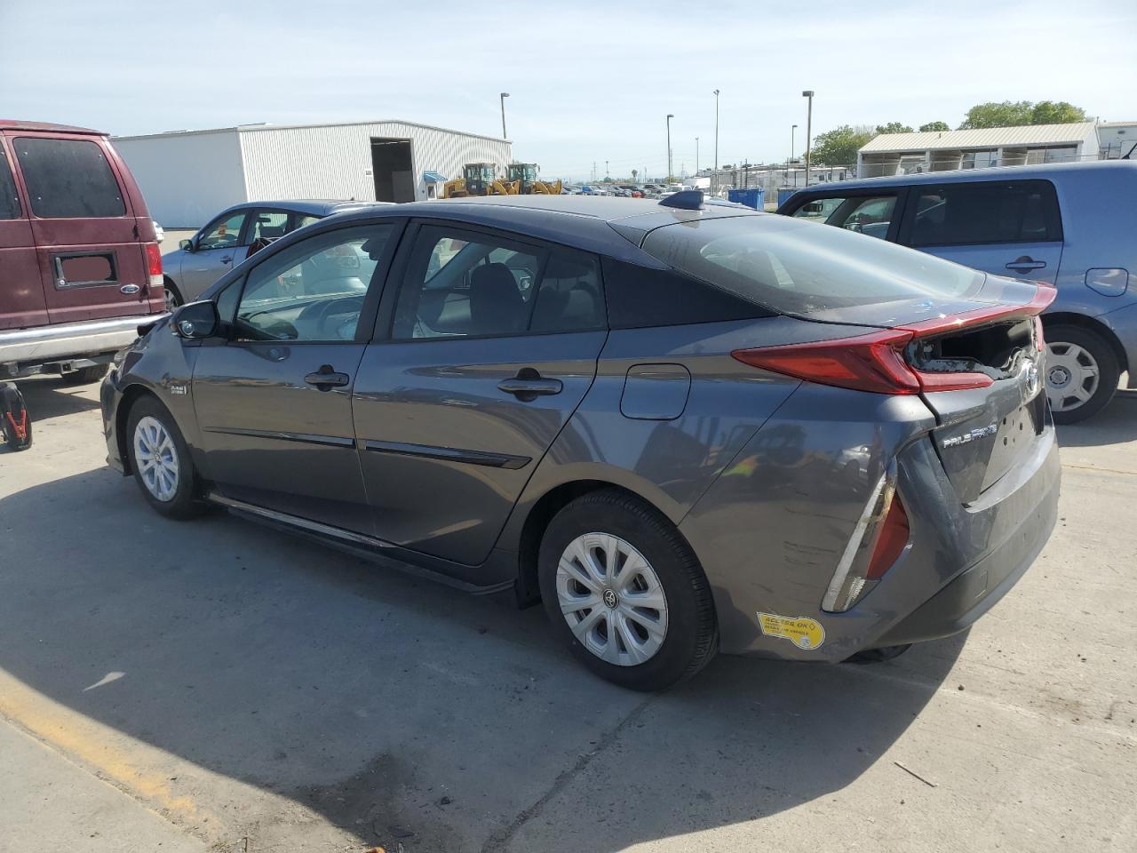 2022 TOYOTA PRIUS PRIM - Image 2