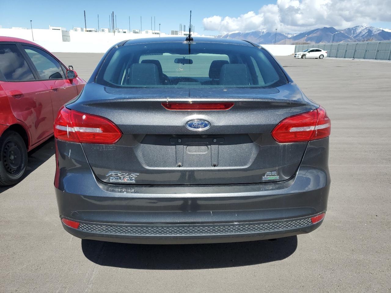 2018 FORD FOCUS SE - Image 6