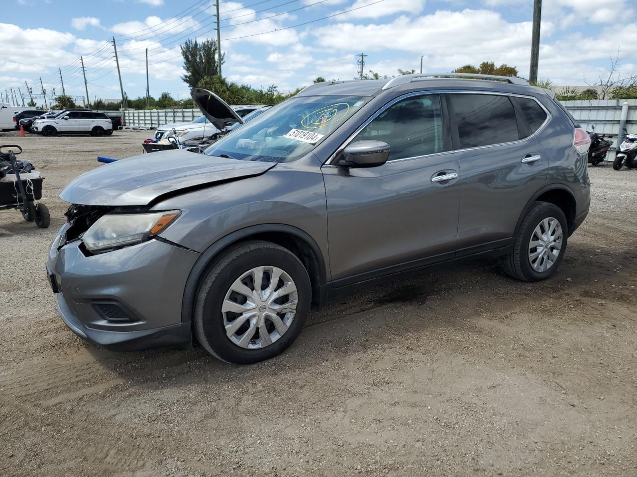 2016 NISSAN ROGUE S