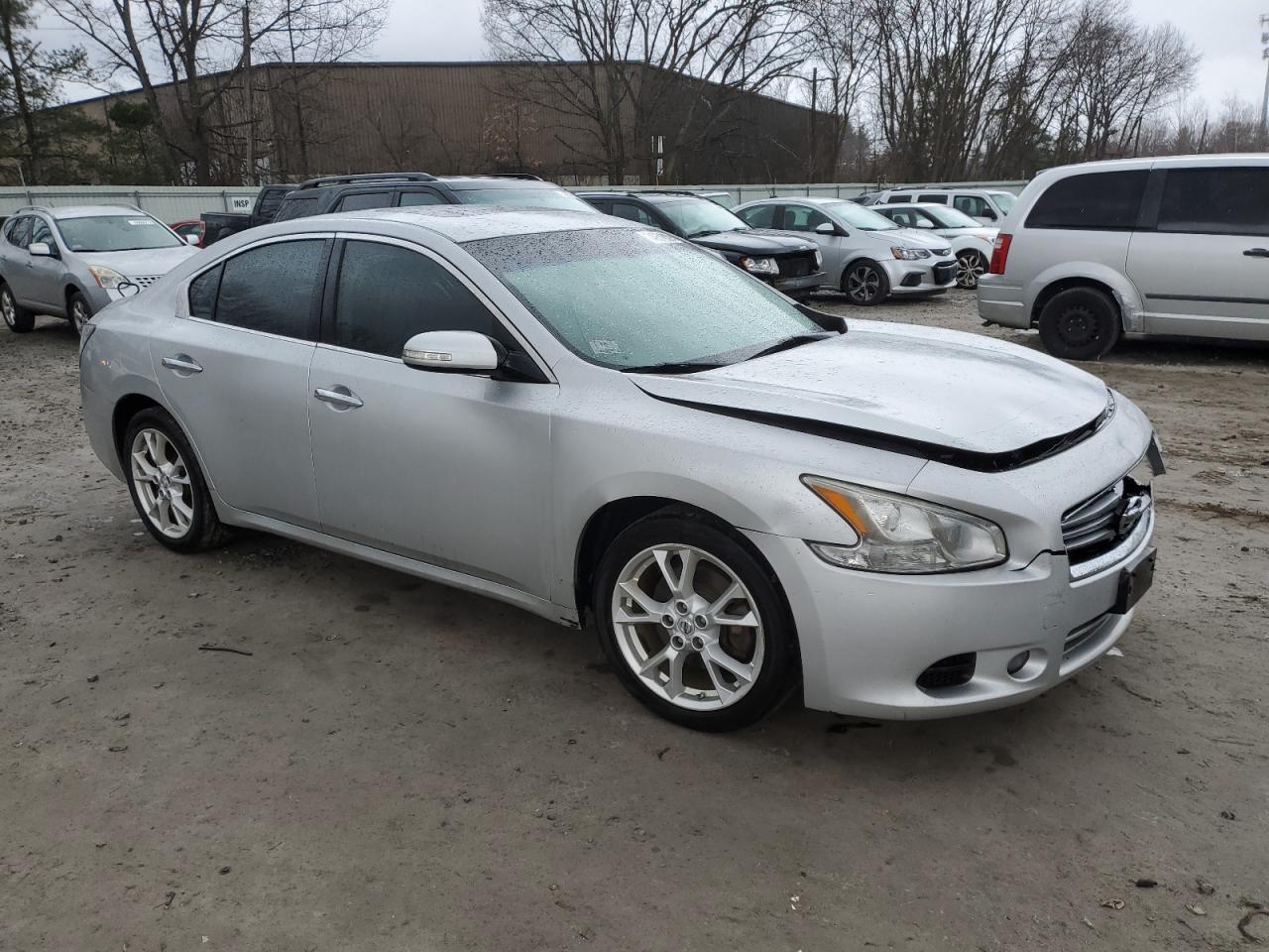 2013 NISSAN MAXIMA S - Фото 4
