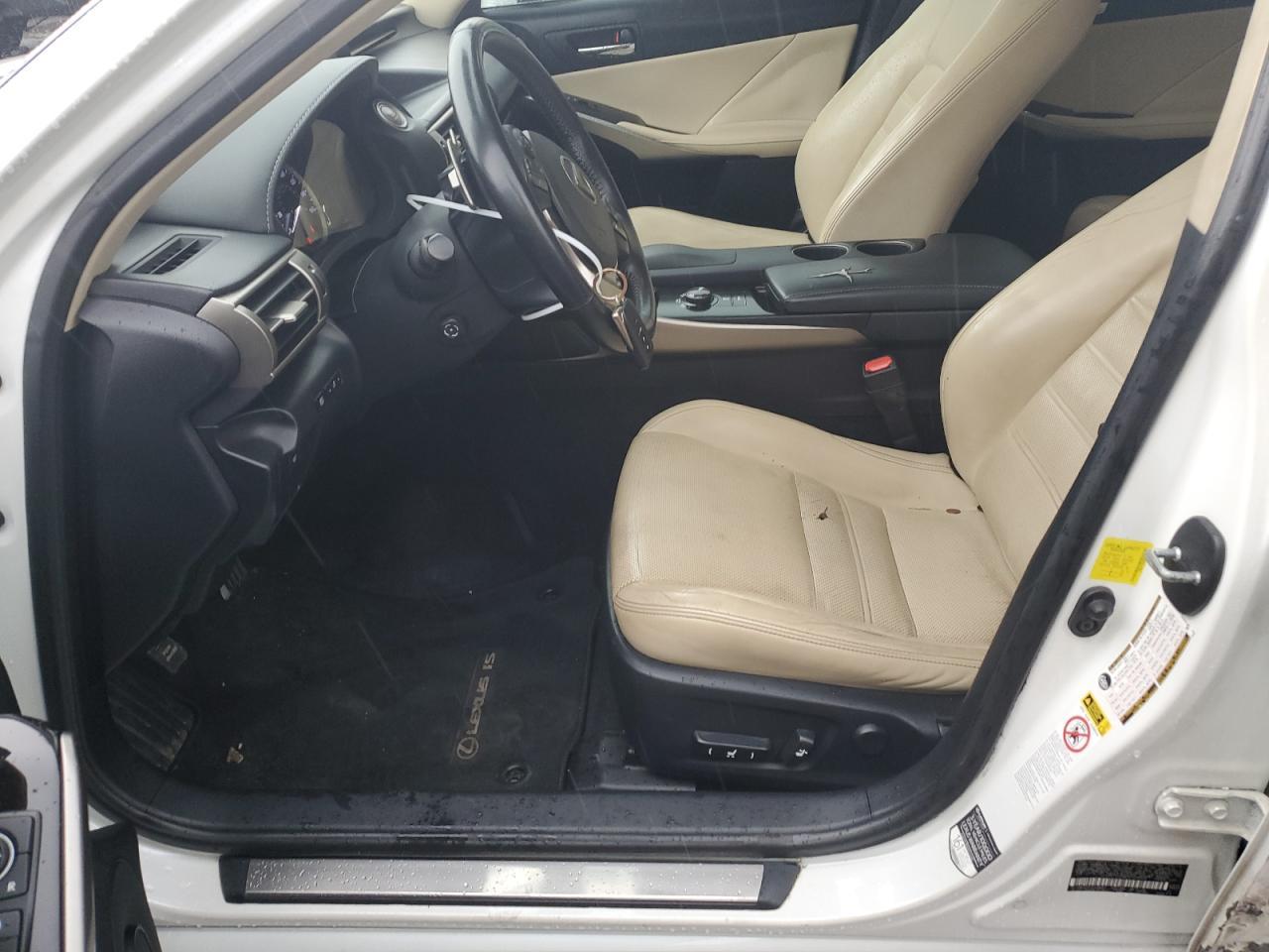 2014 LEXUS IS 250 - Фото 7