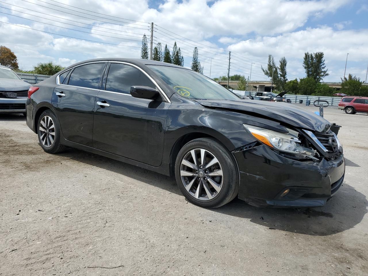 2017 NISSAN ALTIMA 2.5 - Фото 4