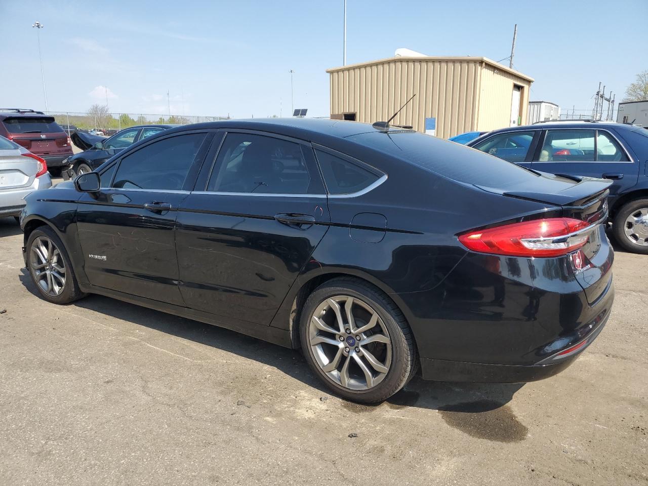 2017 FORD FUSION SE - Фото 2
