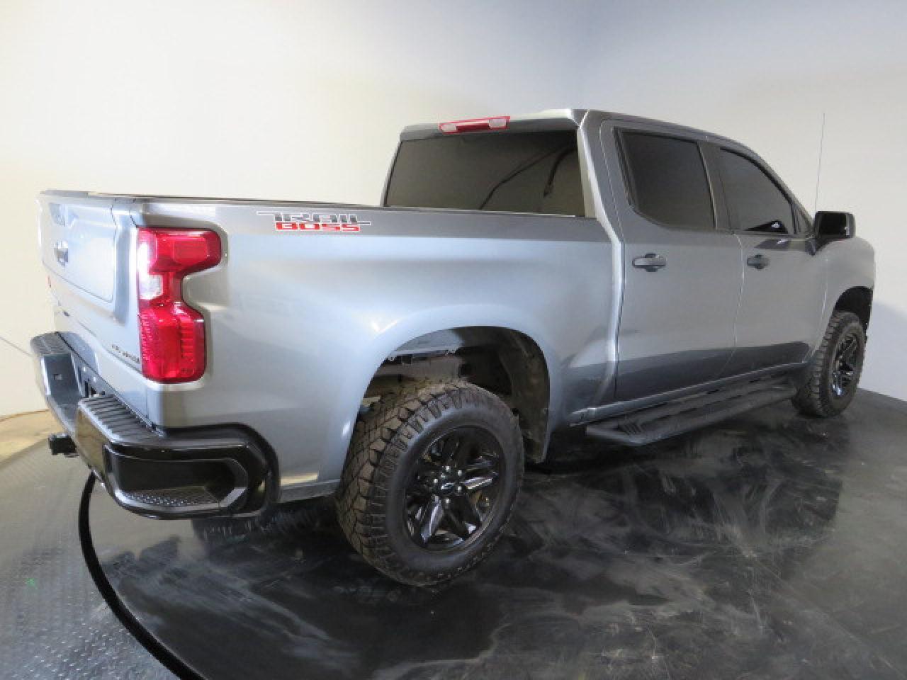 2021 CHEVROLET SILVERADO - Фото 4