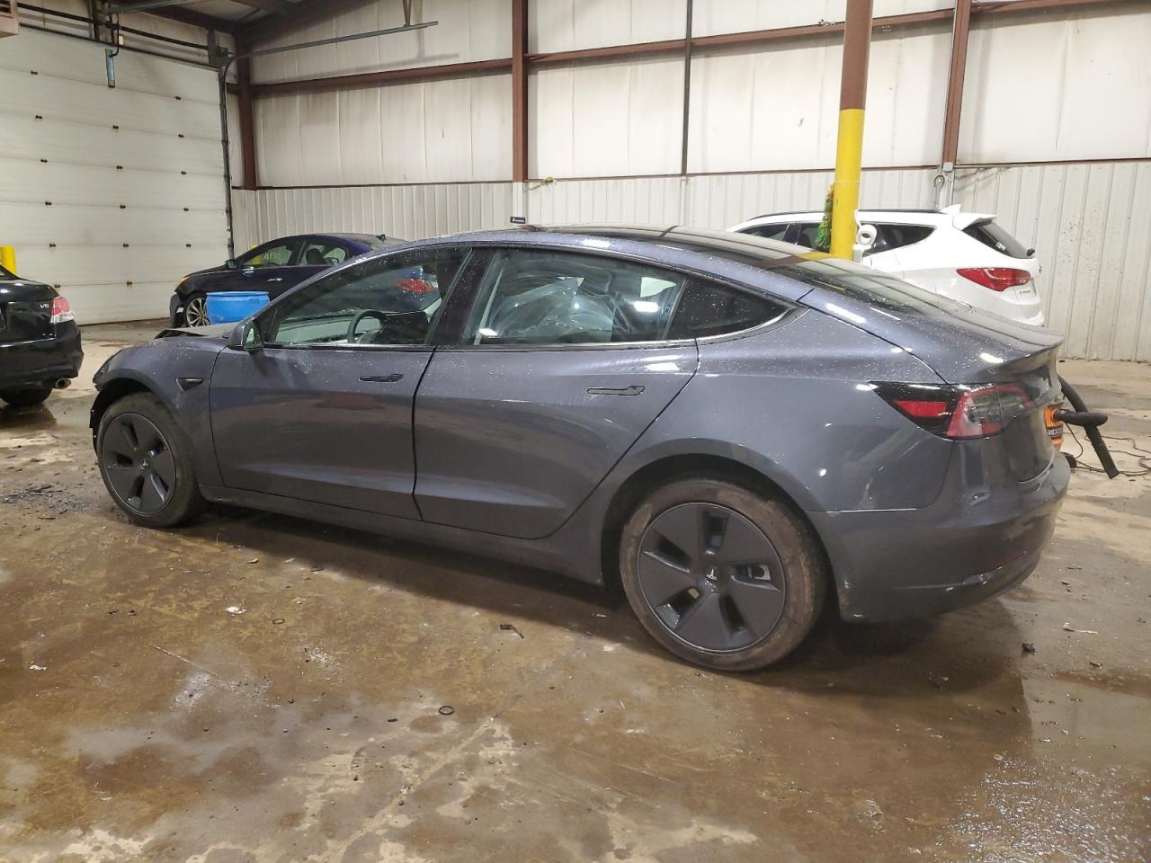 2023 TESLA MODEL 3 - Image 2