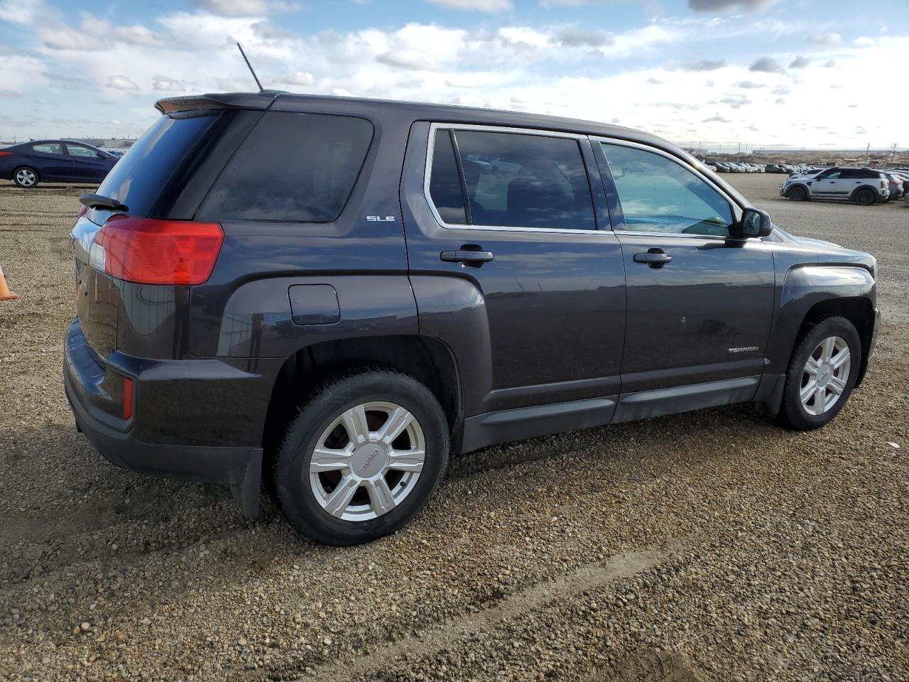 2016 GMC TERRAIN SL - Image 3