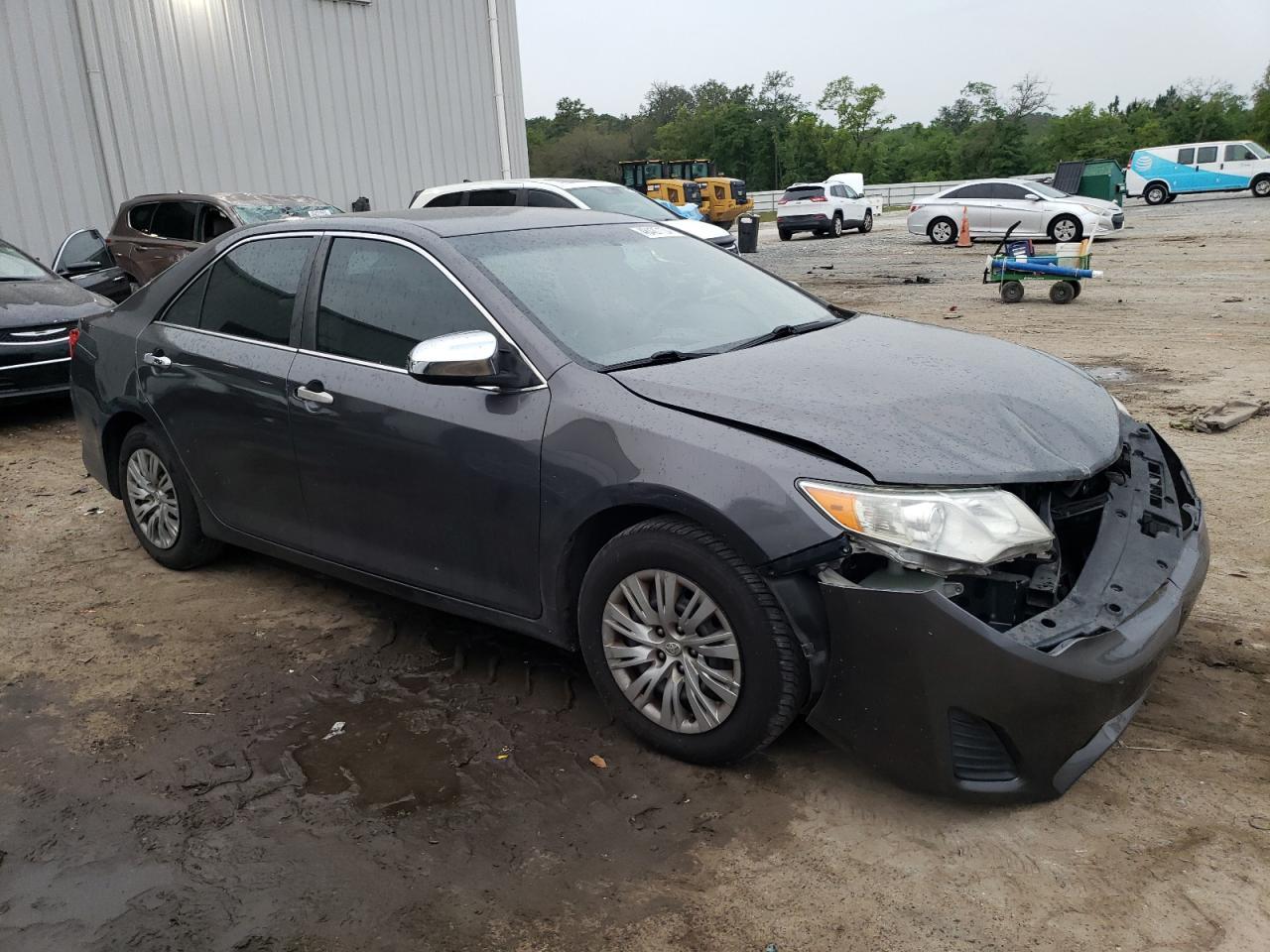 2013 TOYOTA CAMRY L - Фото 4