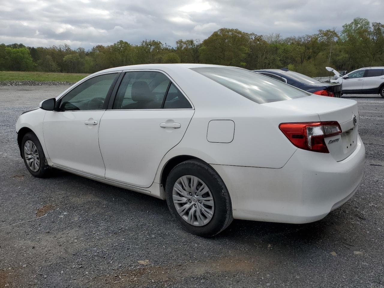 2012 TOYOTA CAMRY BASE - Image 2