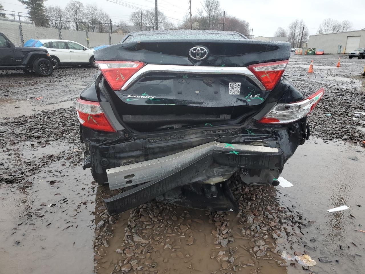 2016 TOYOTA CAMRY LE - Image 6