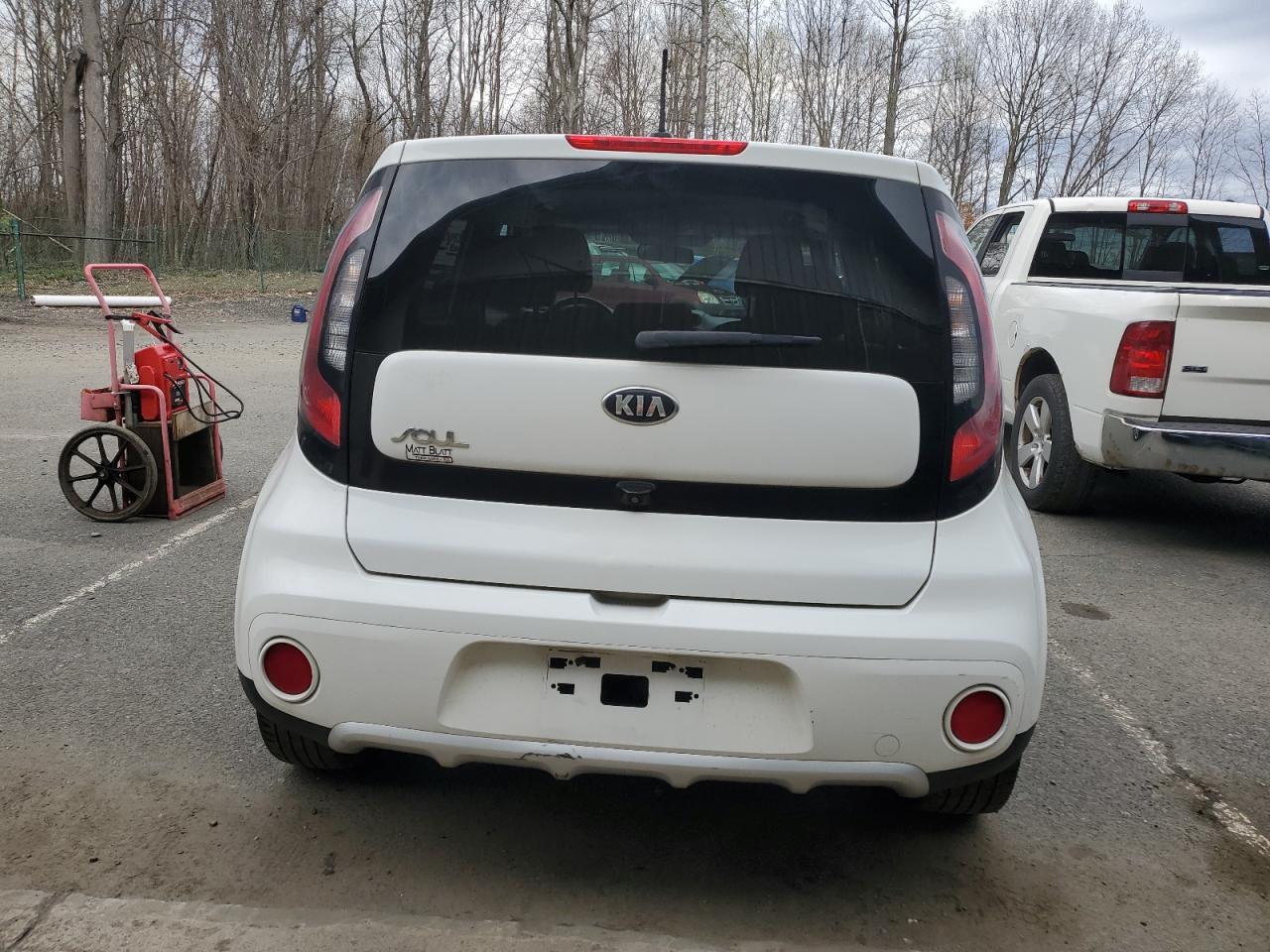 2017 KIA SOUL + - Фото 6