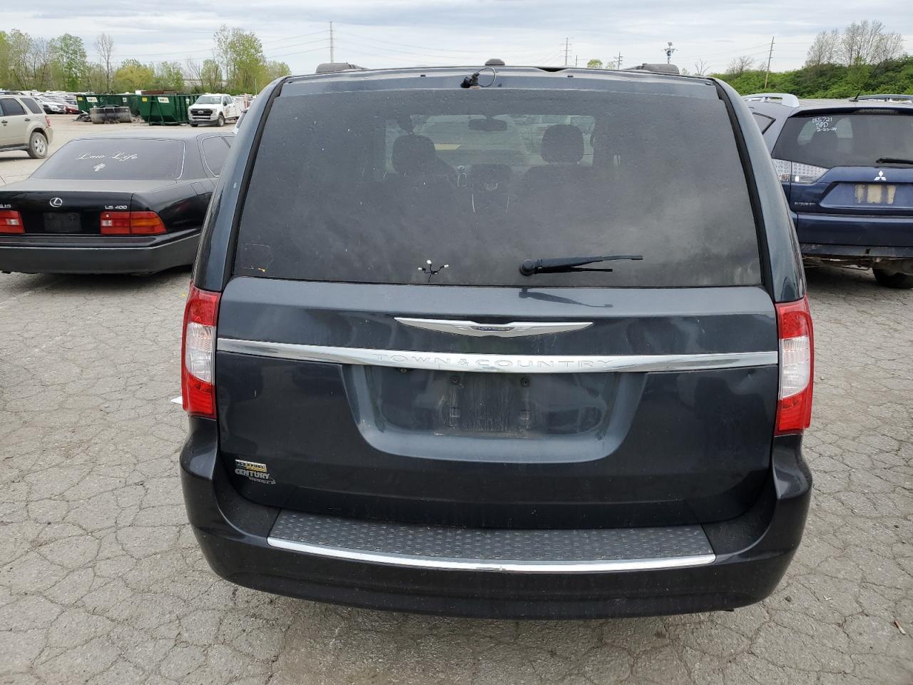 2014 CHRYSLER TOWN & COU - Image 6