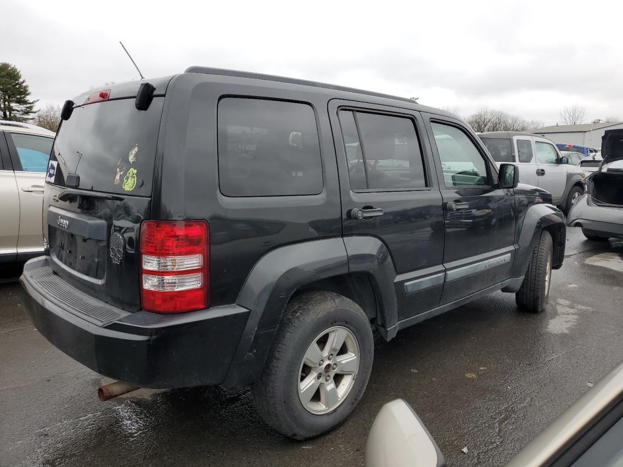 2010 JEEP LIBERTY SP - Image 3