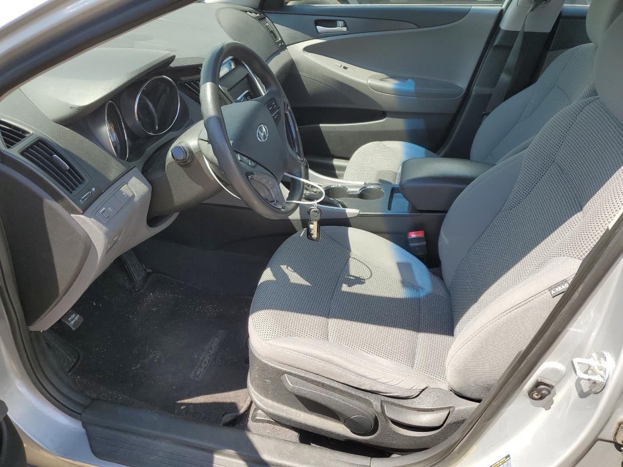 2011 HYUNDAI SONATA GLS - Фото 7
