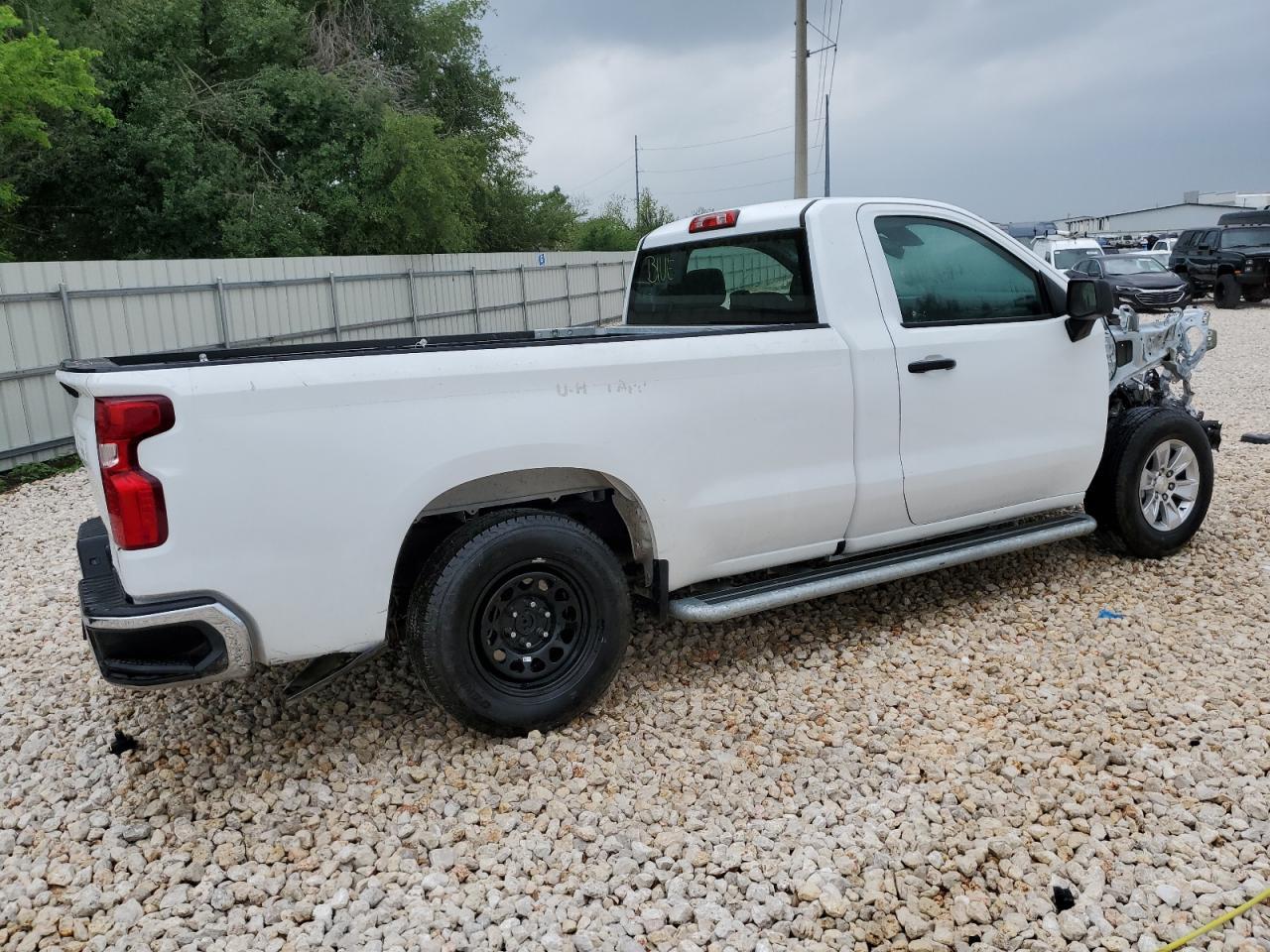 2023 CHEVROLET SILVERADO - Фото 3