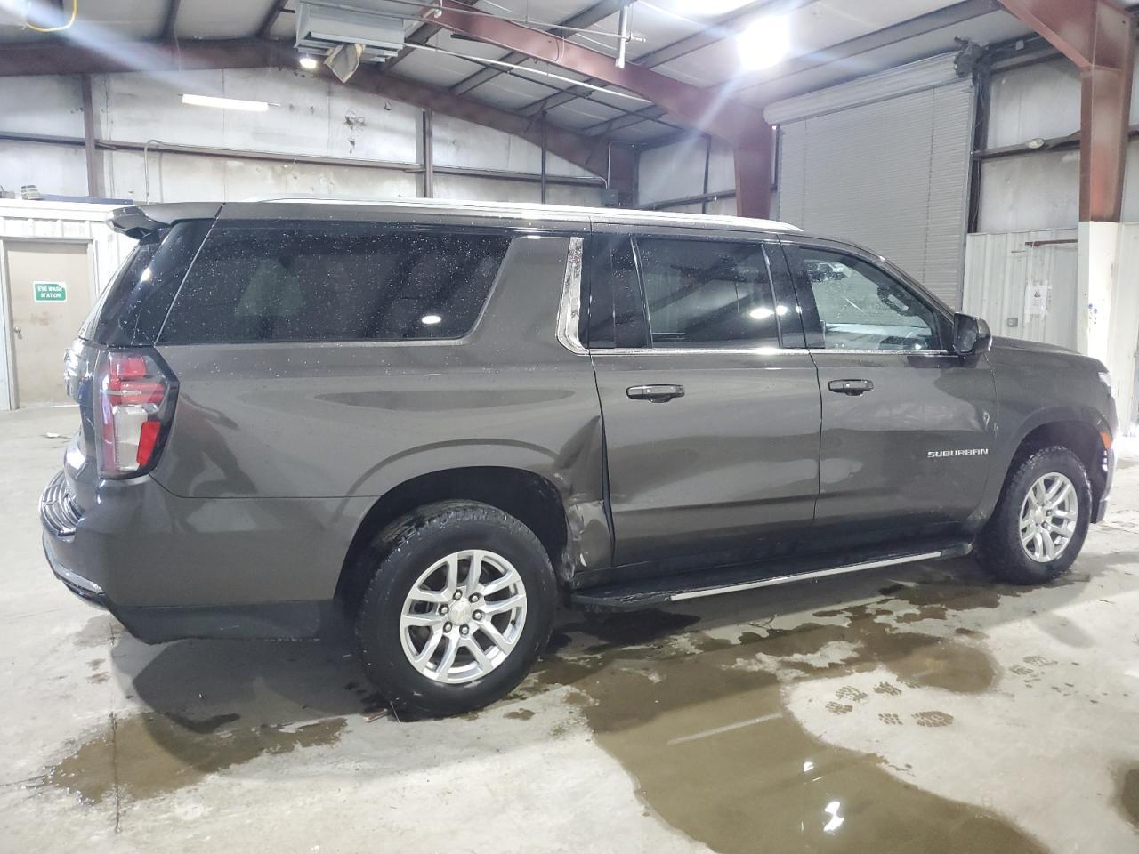 2021 CHEVROLET SUBURBAN K - Фото 3