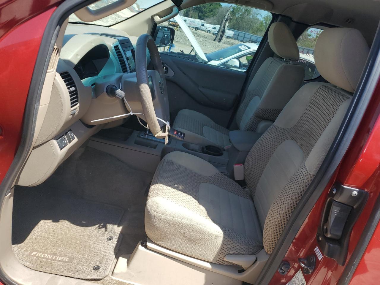 2012 NISSAN FRONTIER S - Фото 7