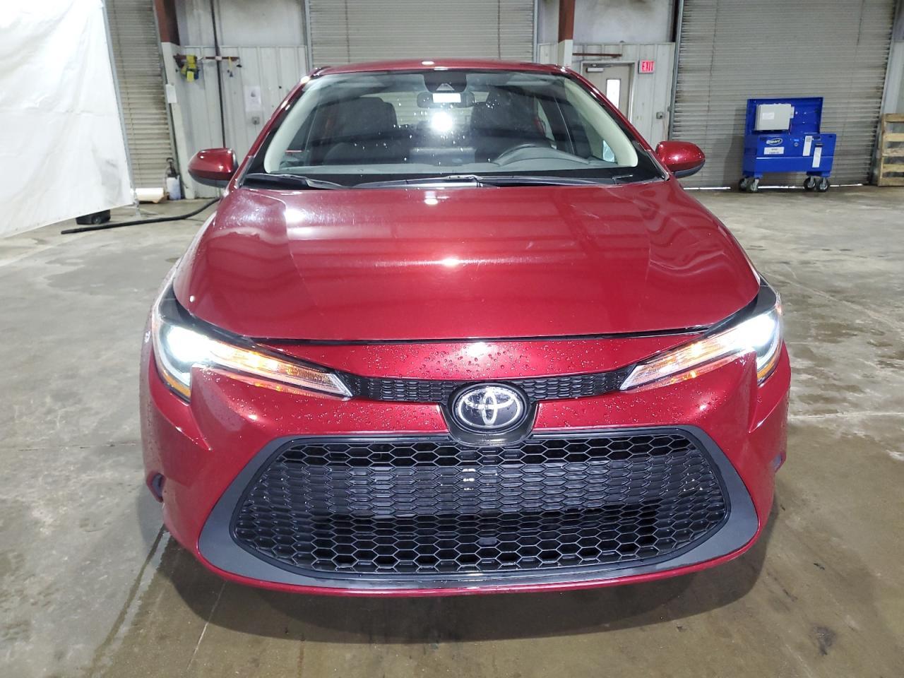 2022 TOYOTA COROLLA LE - Фото 5