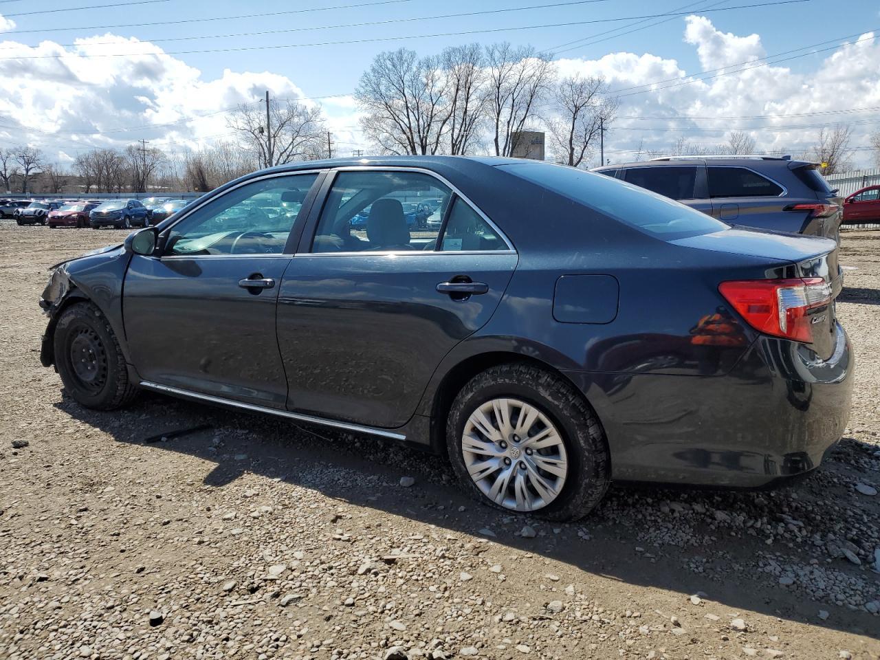 2014 TOYOTA CAMRY L - Image 2