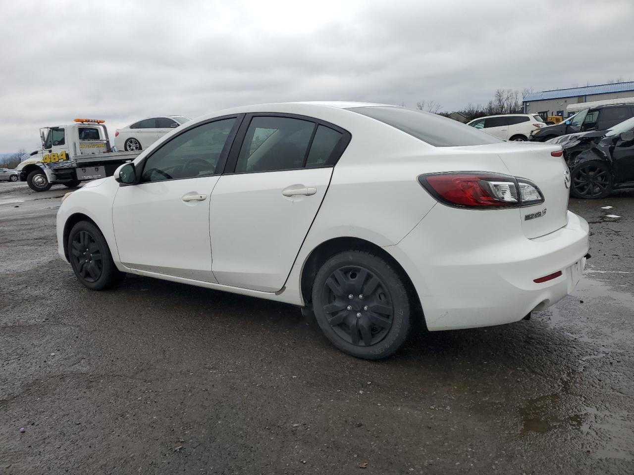 2013 MAZDA 3 I - Фото 2