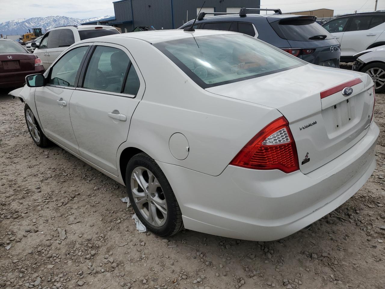 2012 FORD FUSION SE - Image 2