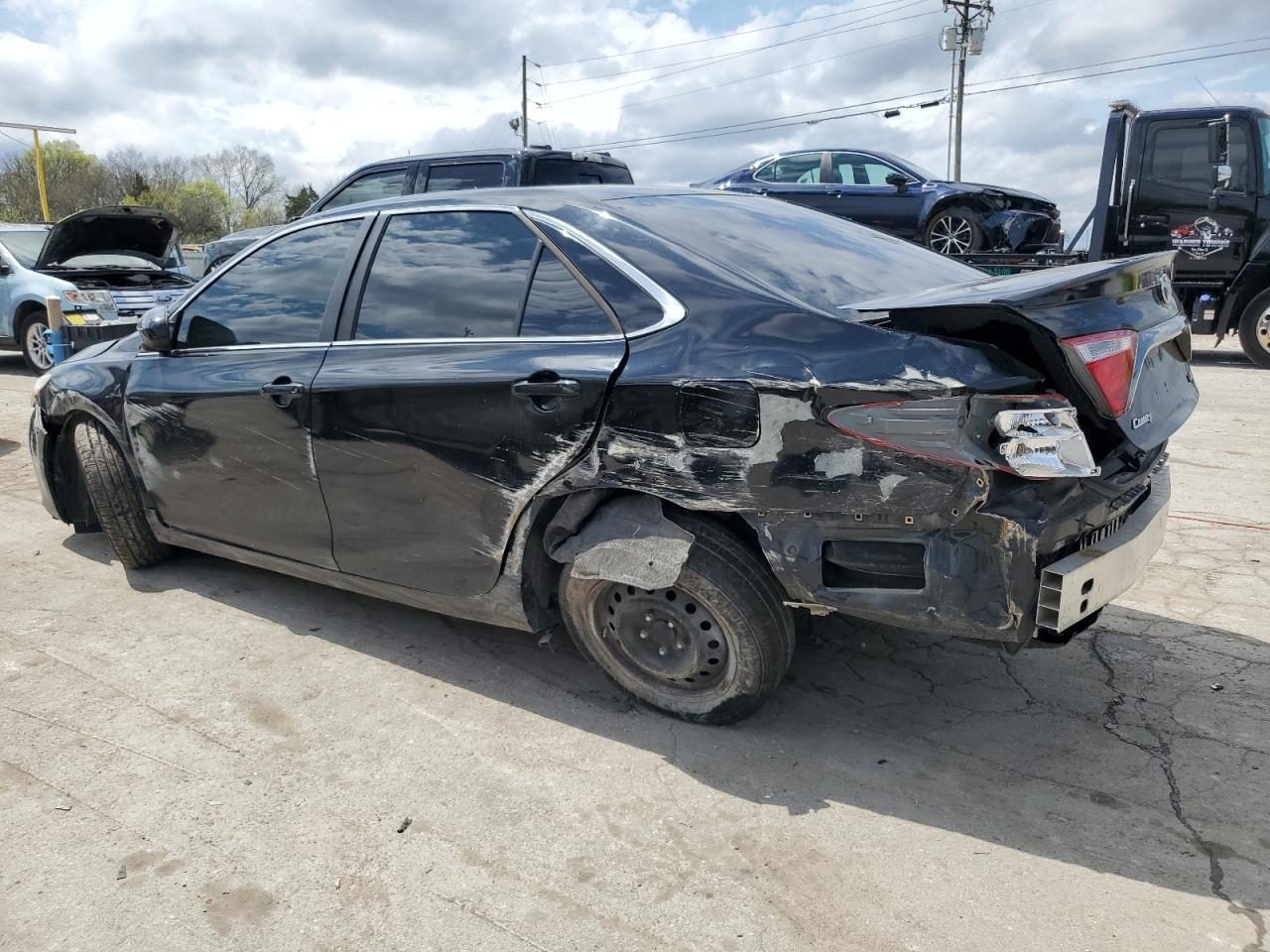 2016 TOYOTA CAMRY LE - Фото 2