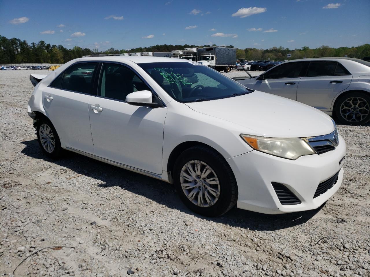 2013 TOYOTA CAMRY L - Image 4