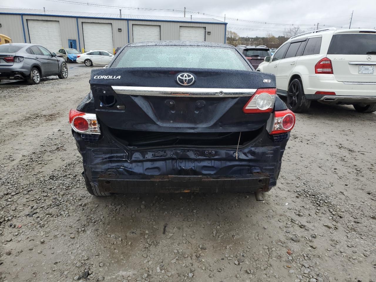 2013 TOYOTA COROLLA BA - Image 6