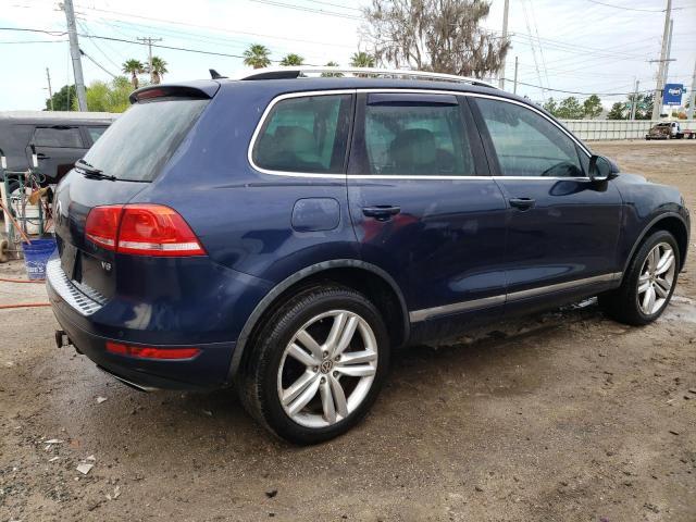 2013 Volkswagen Touareg V6 - Image 3