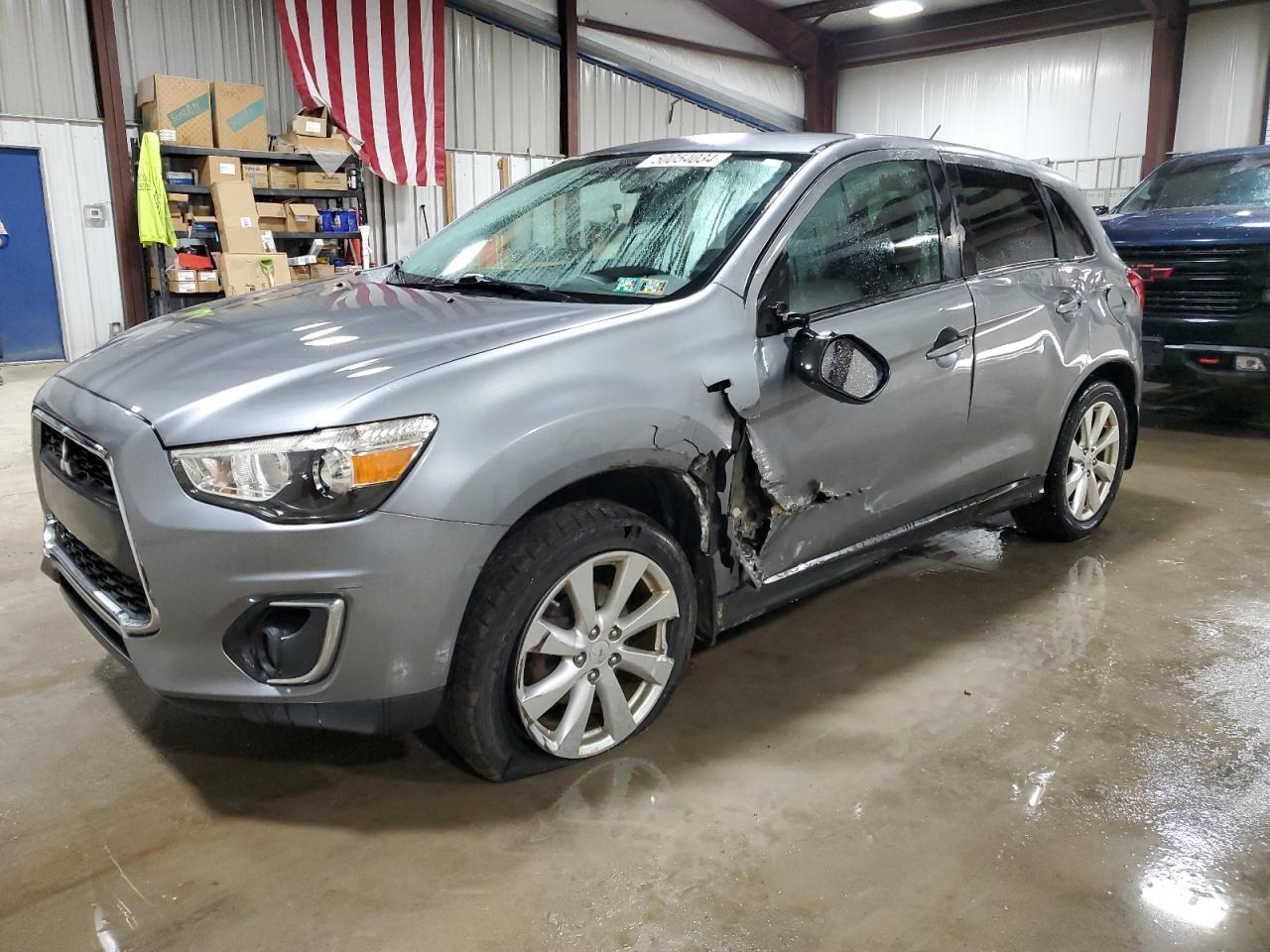 2015 MITSUBISHI OUTLANDER