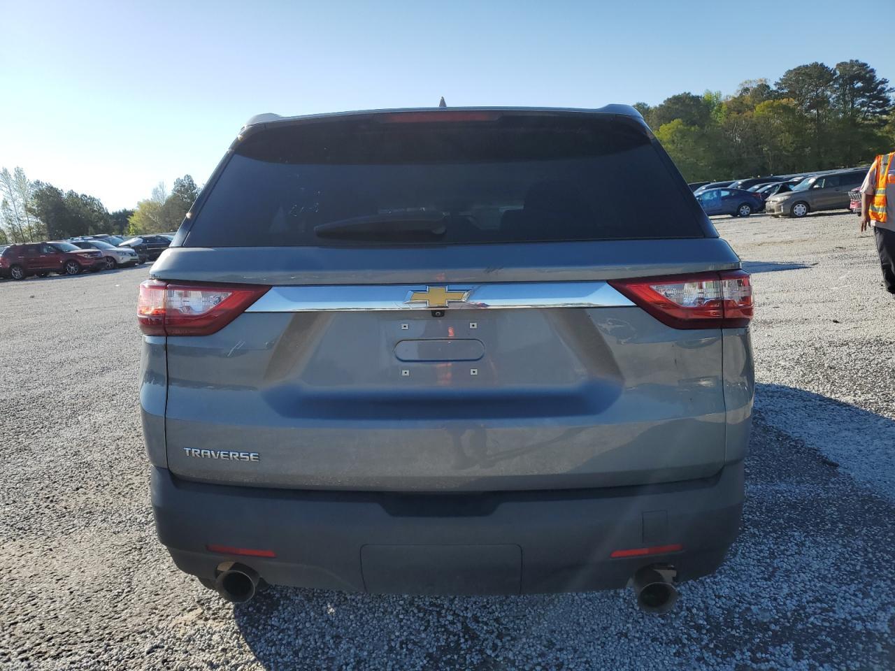 2021 CHEVROLET TRAVERSE L - Фото 6