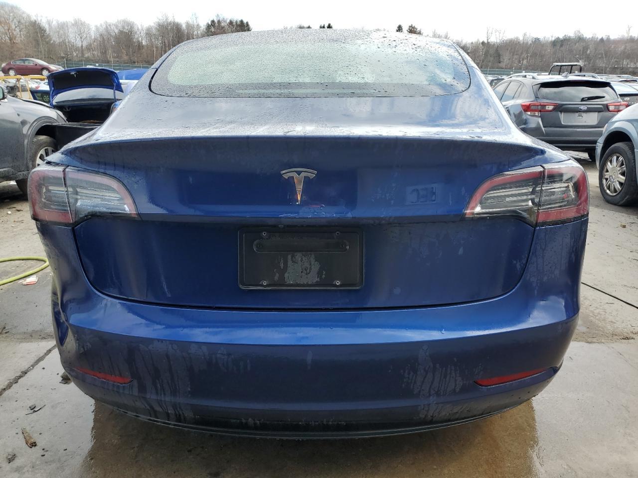 2021 TESLA MODEL 3 - Фото 6