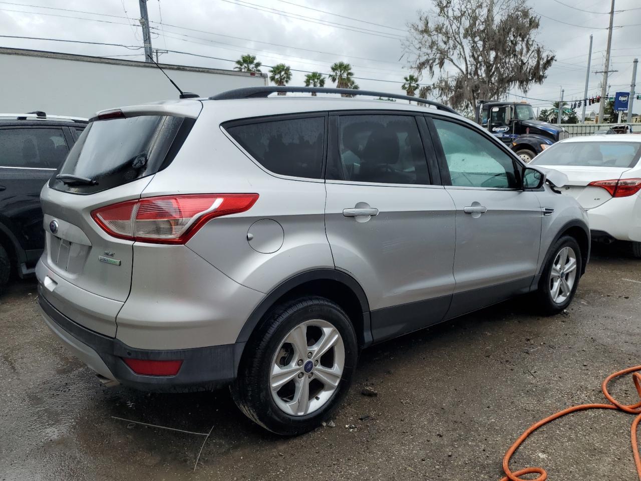 2014 FORD ESCAPE SE - Image 3