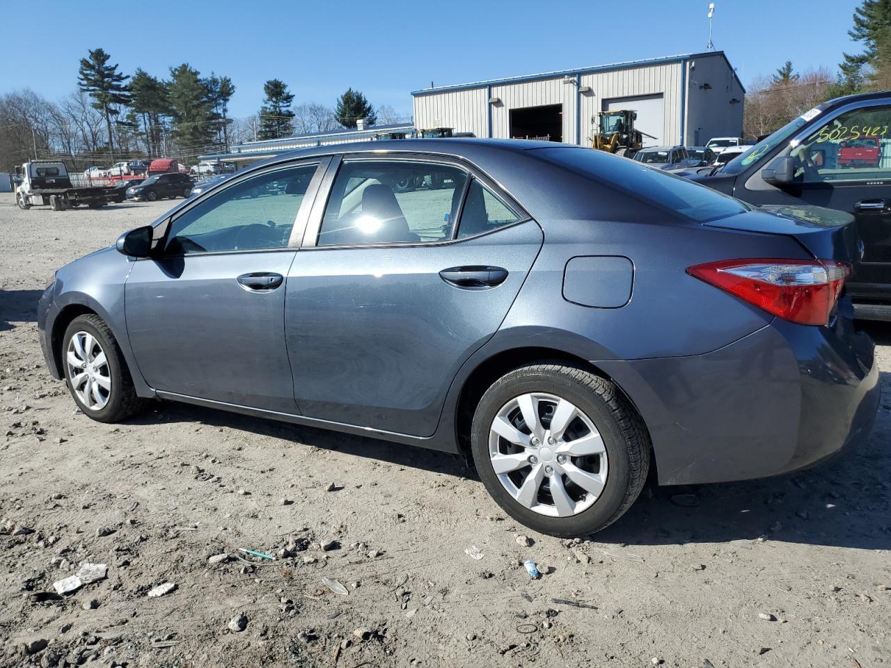 2015 TOYOTA COROLLA L - Фото 2