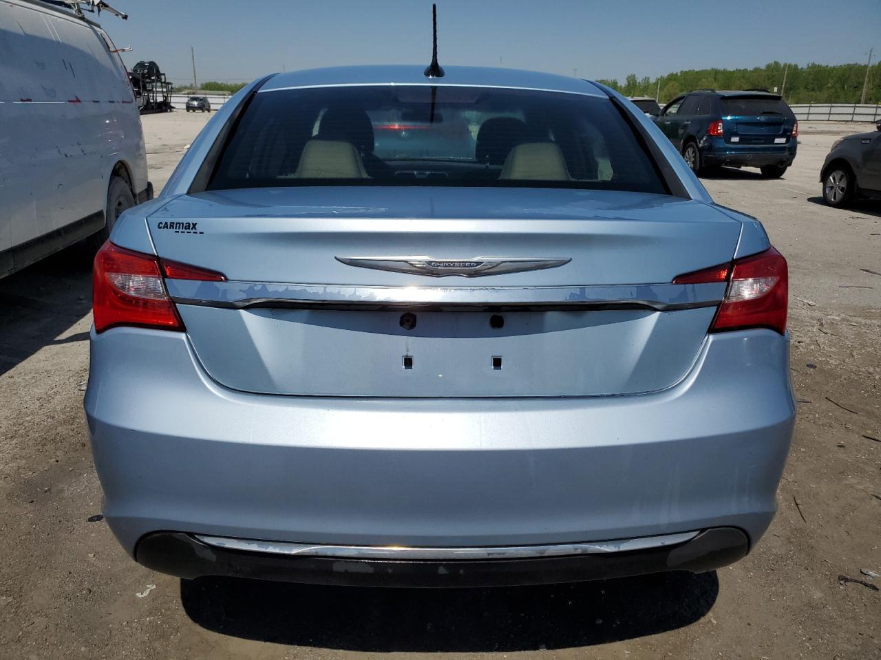 2012 CHRYSLER 200 TOURIN - Image 6