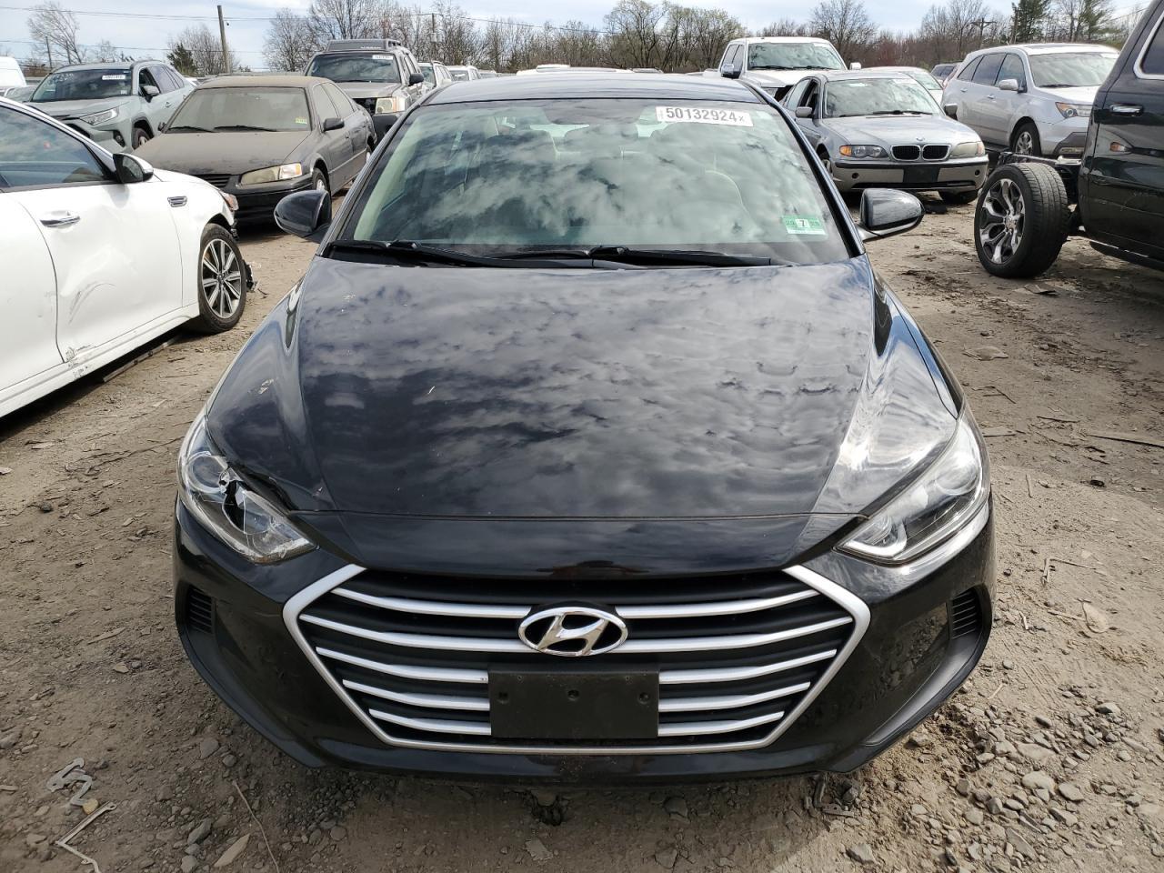 2017 HYUNDAI ELANTRA SE - Фото 5