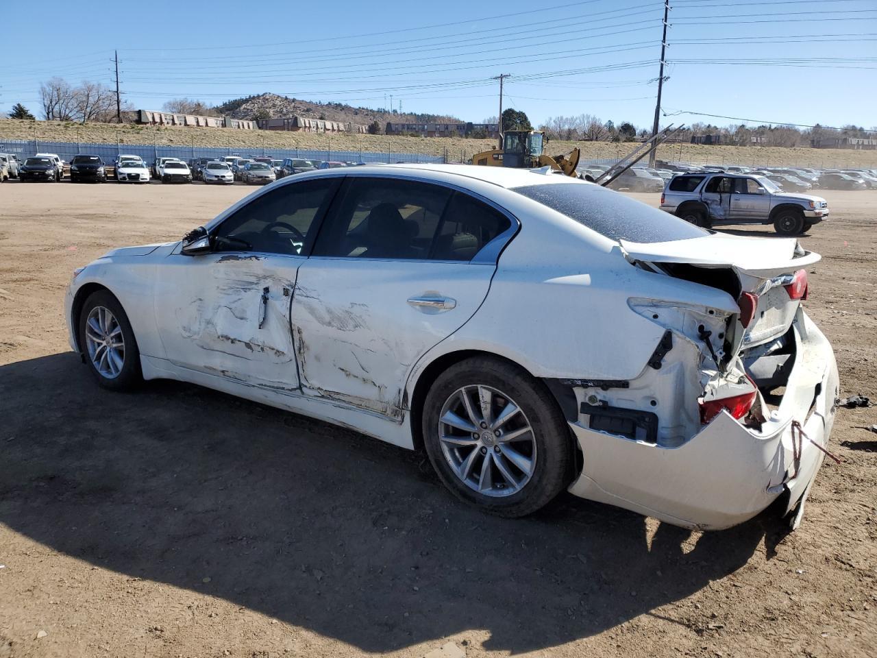 2015 INFINITI Q50 BASE - Image 2