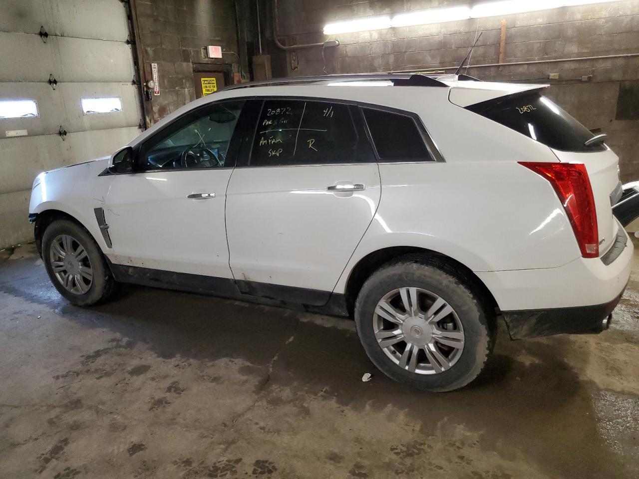 2011 CADILLAC SRX LUXURY - Image 2