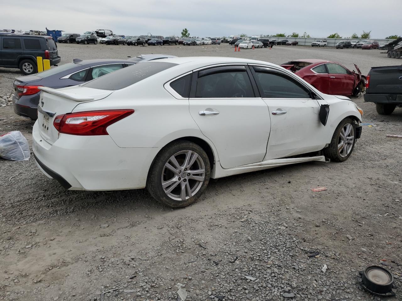 2016 NISSAN ALTIMA 2.5 - Image 3