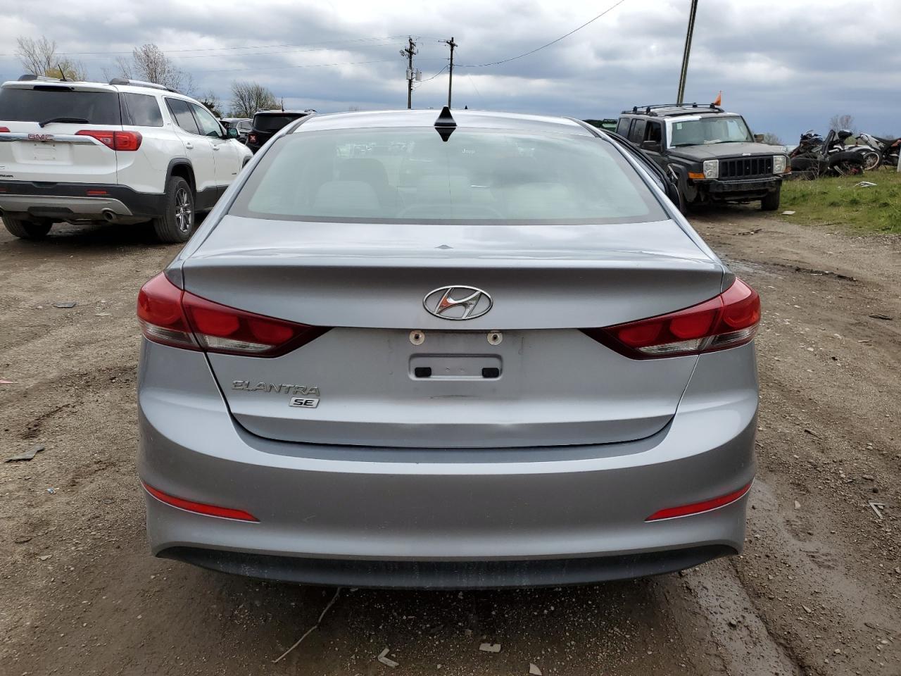 2017 HYUNDAI ELANTRA SE - Image 6