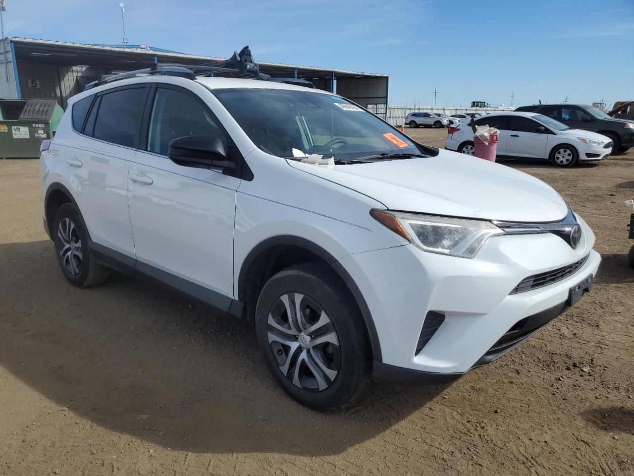 2018 TOYOTA RAV4 LE - Image 4