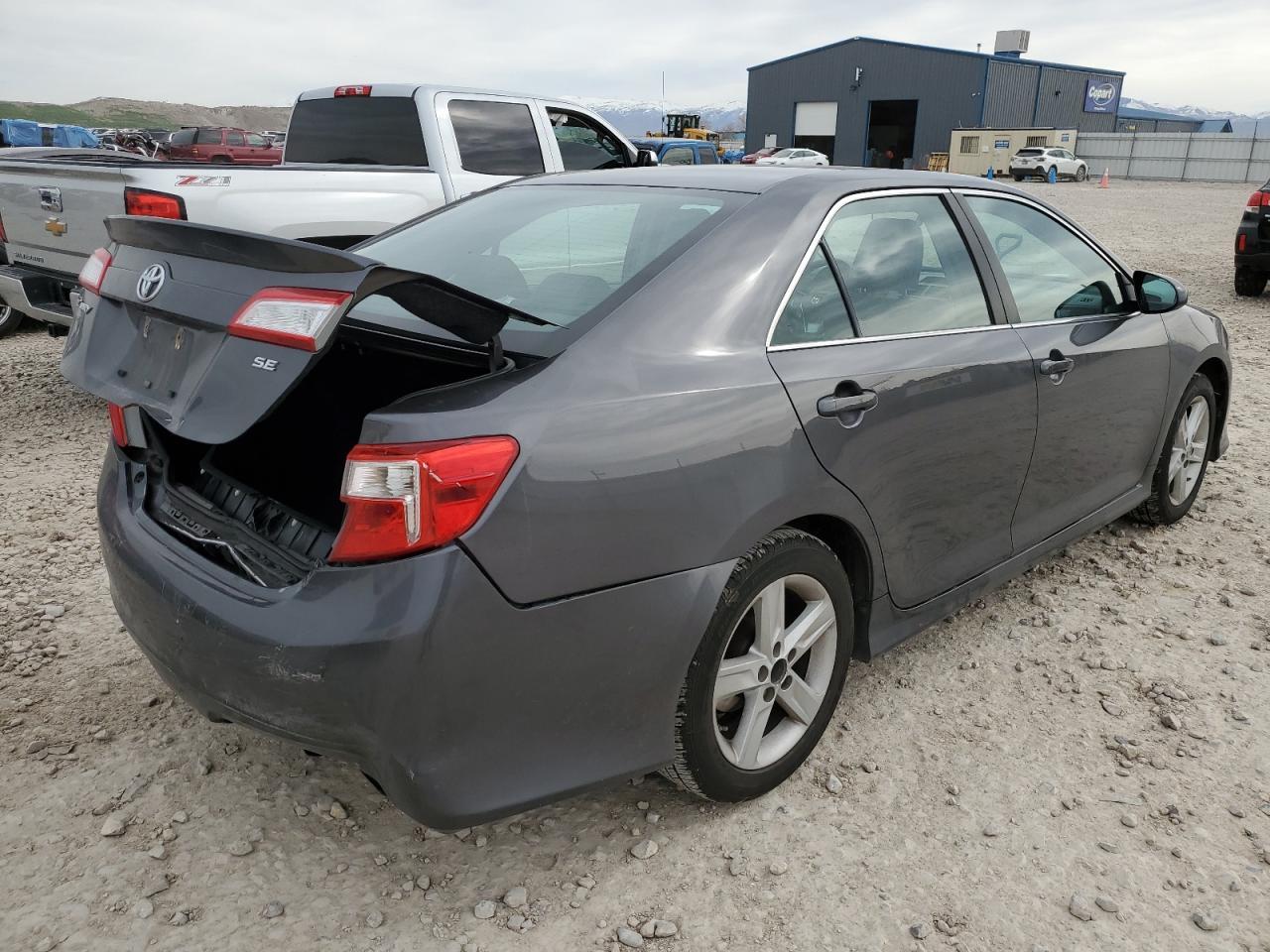 2013 TOYOTA CAMRY L - Image 3
