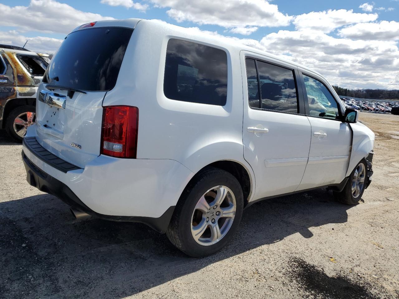 2015 HONDA PILOT EXL - Image 3