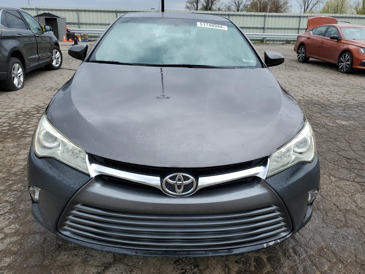2016 TOYOTA CAMRY LE - Фото 5