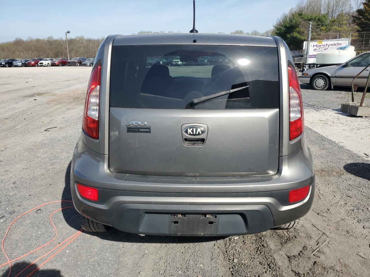 2013 KIA SOUL + - Image 6