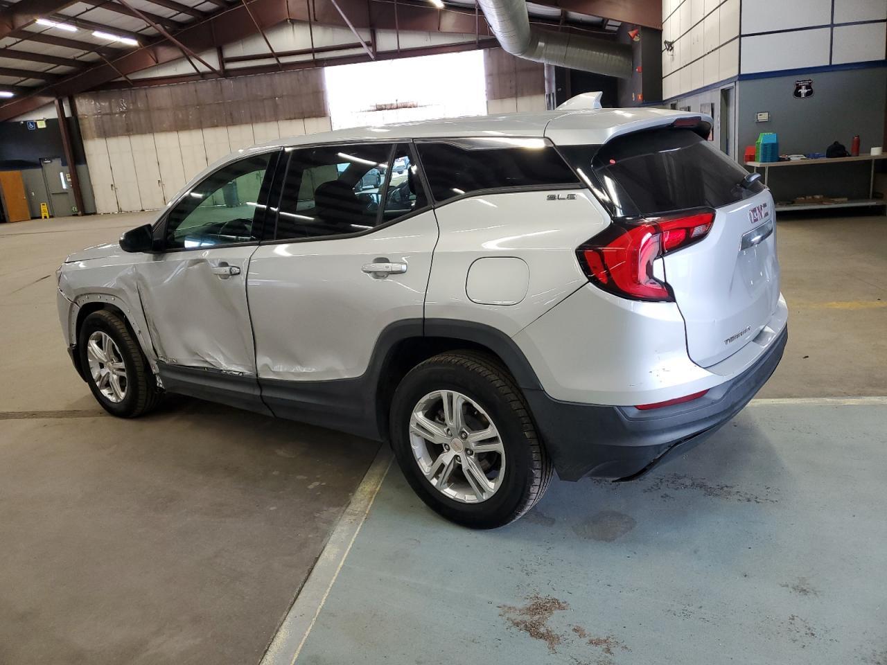 2019 GMC TERRAIN SL - Фото 2