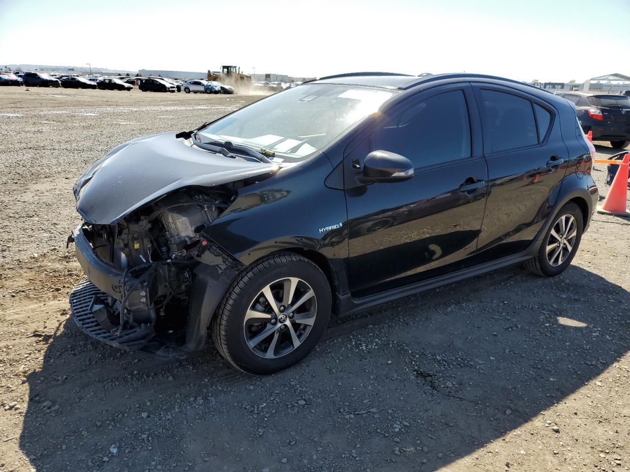 2019 TOYOTA PRIUS C car image