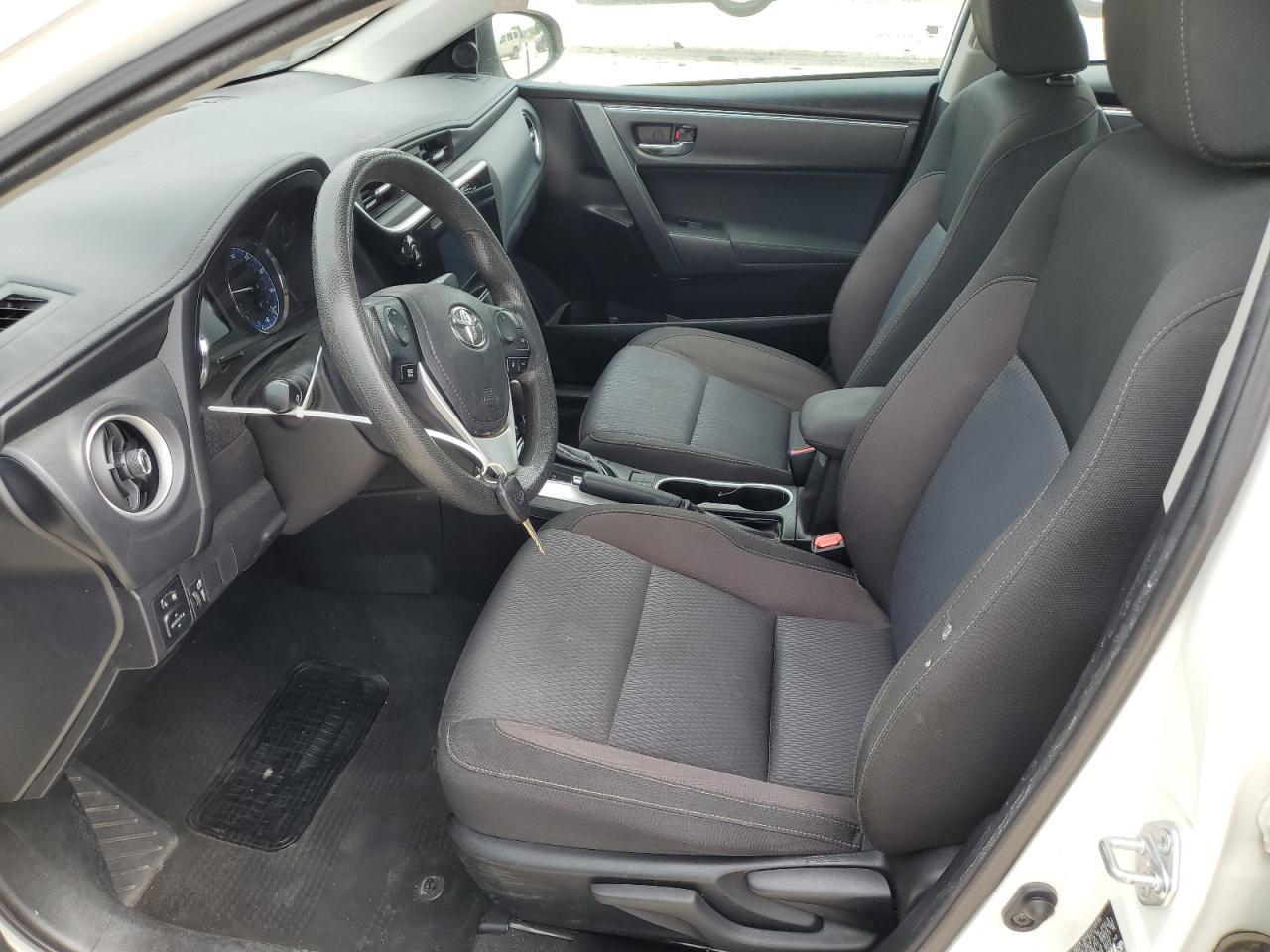 2018 TOYOTA COROLLA L - Image 7