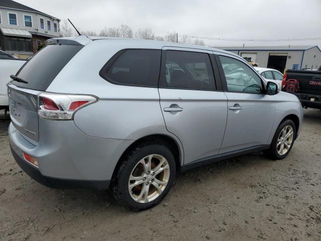 2014 Mitsubishi Outlander Se - Image 3