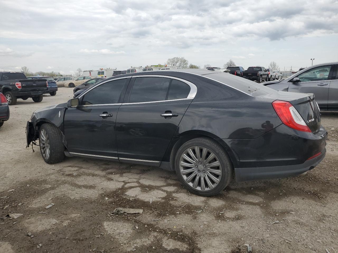 2013 LINCOLN MKS - Image 2